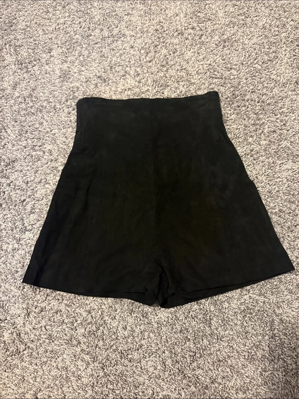 Zara High-Waist Black Tailored Shorts